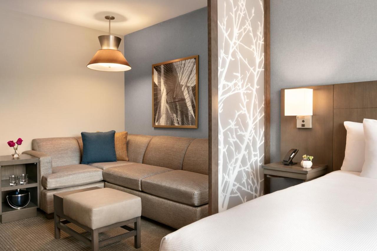 King Room Sofa Bed