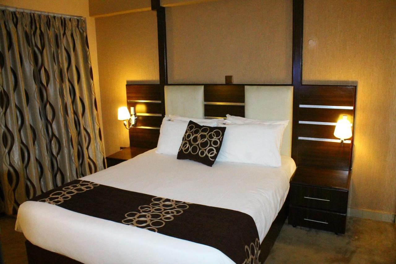 Deluxe Single Room