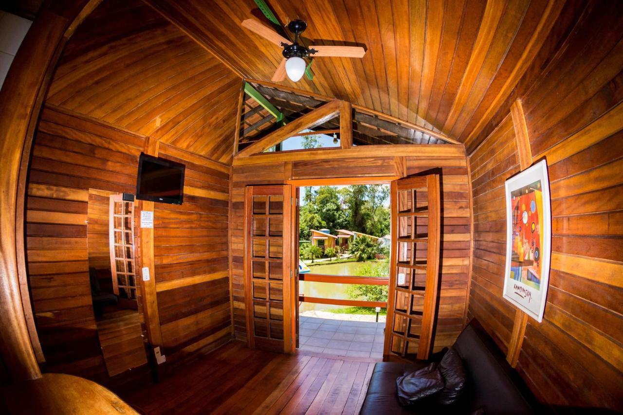 Large Two-Bedroom Suite with Bath Tub