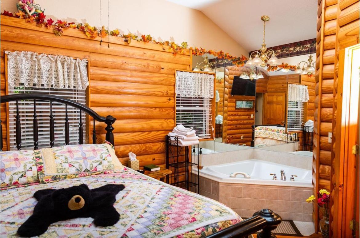 Two-Bedroom Cottage Garden View