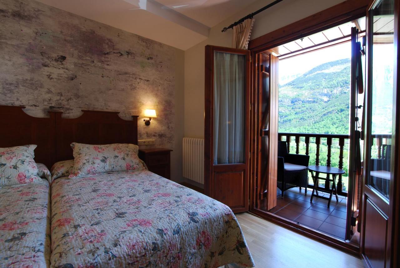 Double or Twin Room Balcony