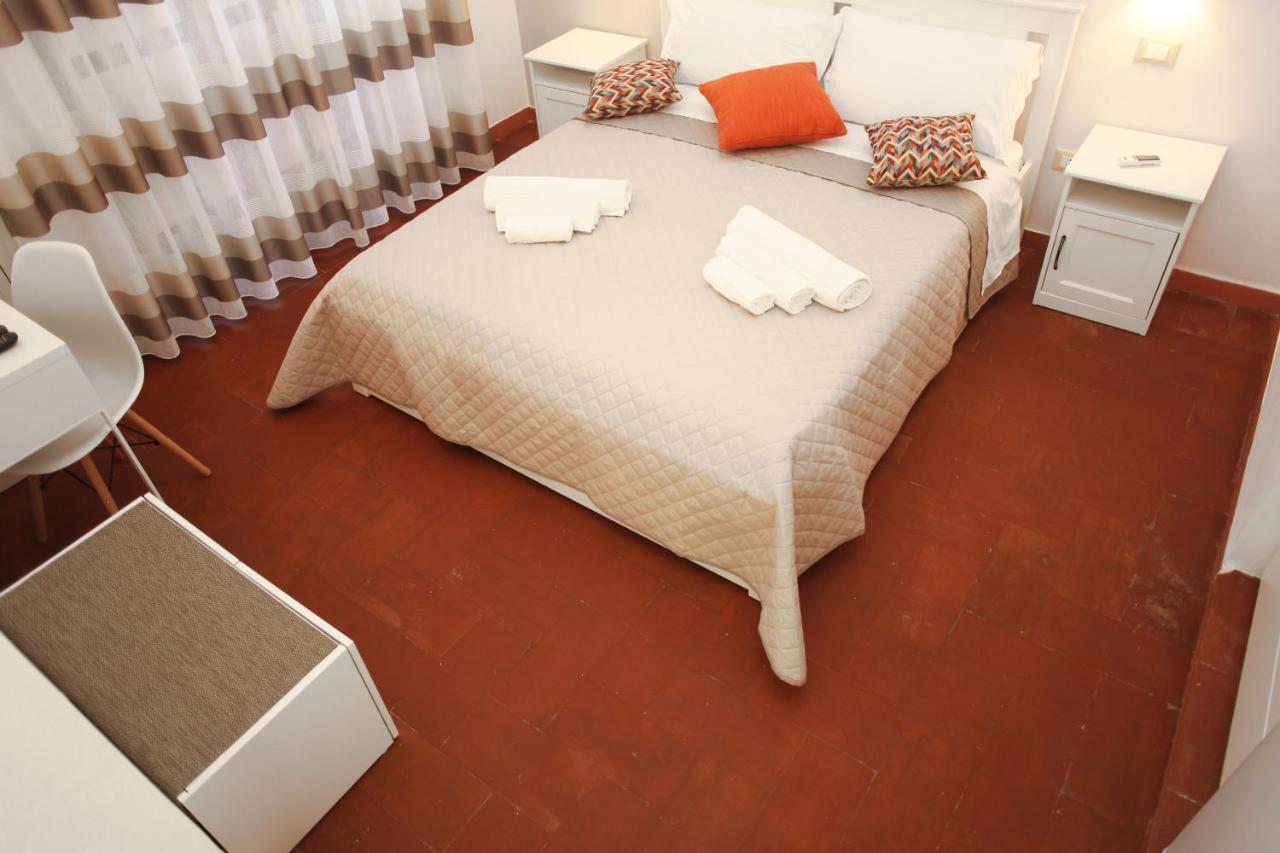 Doppelzimmer mit Balkon