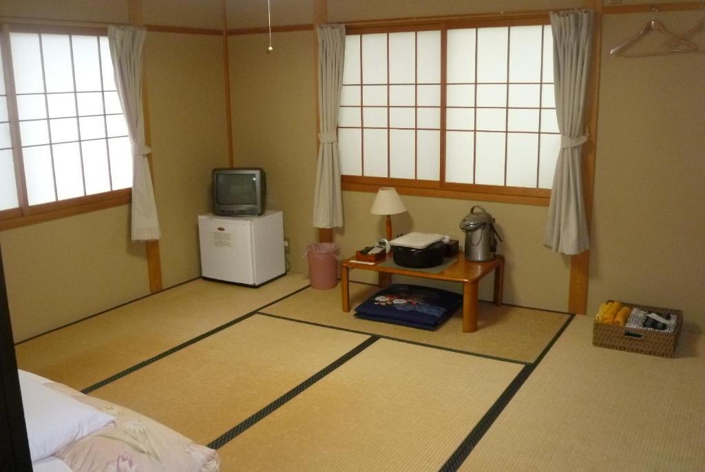 Chambre Lits Jumeaux de Style Japonais avec Salle de Bains Privative - Non-Fumeurs