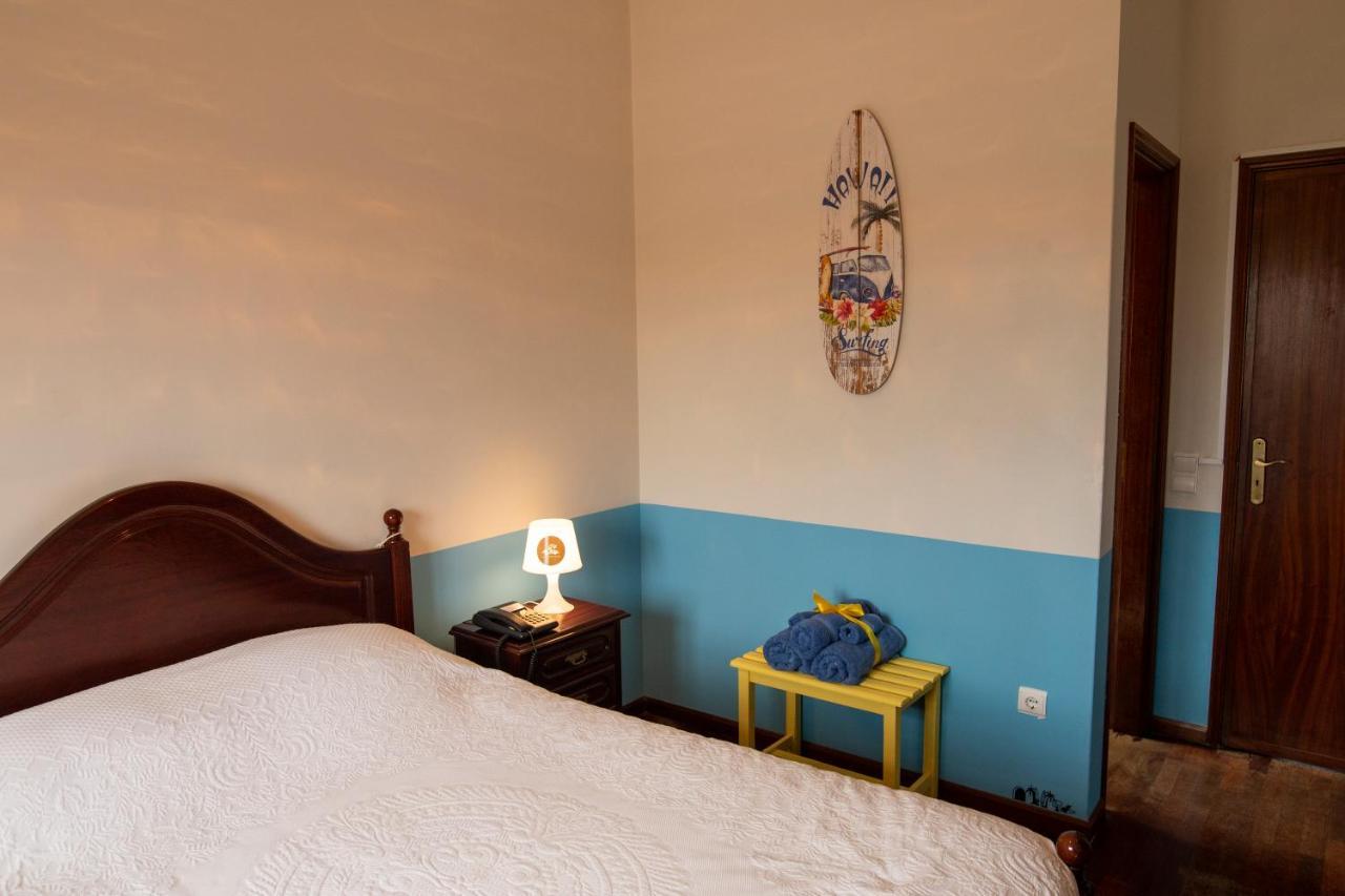 Quarto Duplo com Casa de Banho Privativa