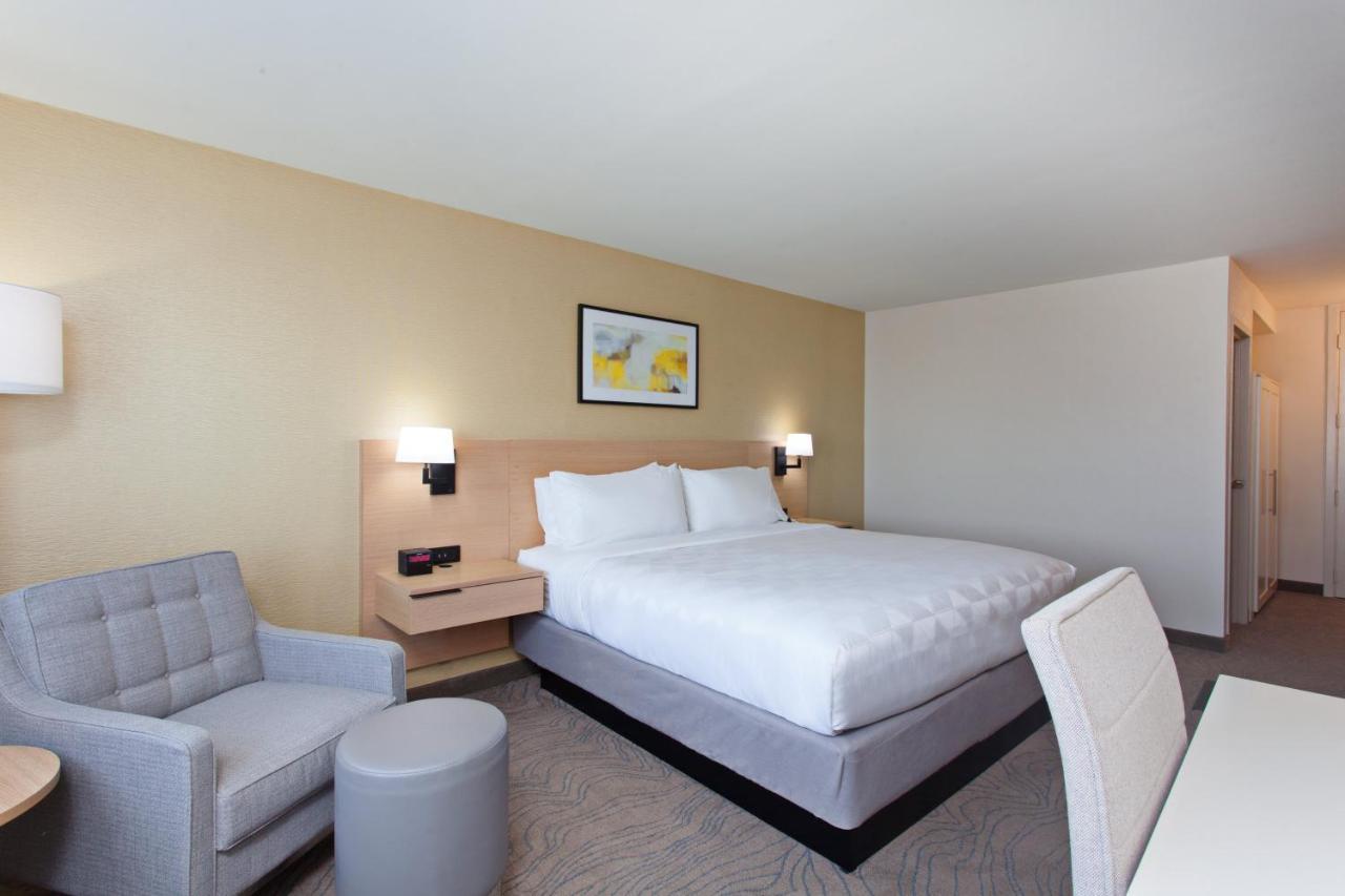 Premium King Room High Floor