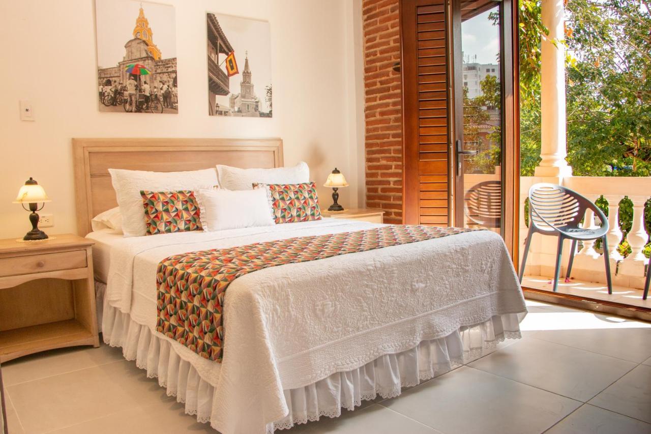 Superior Zimmer mit Queensize-Bett und Balkon
