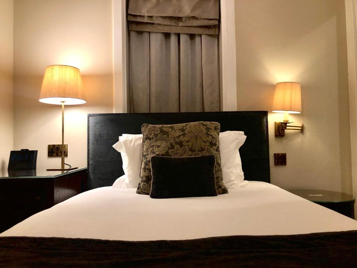 Classic Single Room