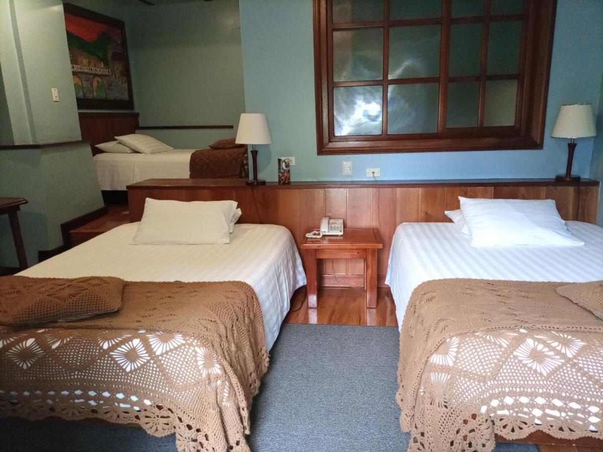 Triple Room,1206075337:JPEG