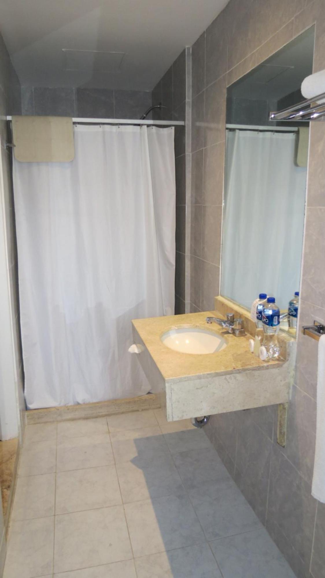 Quarto Standard com Cama Queen-size