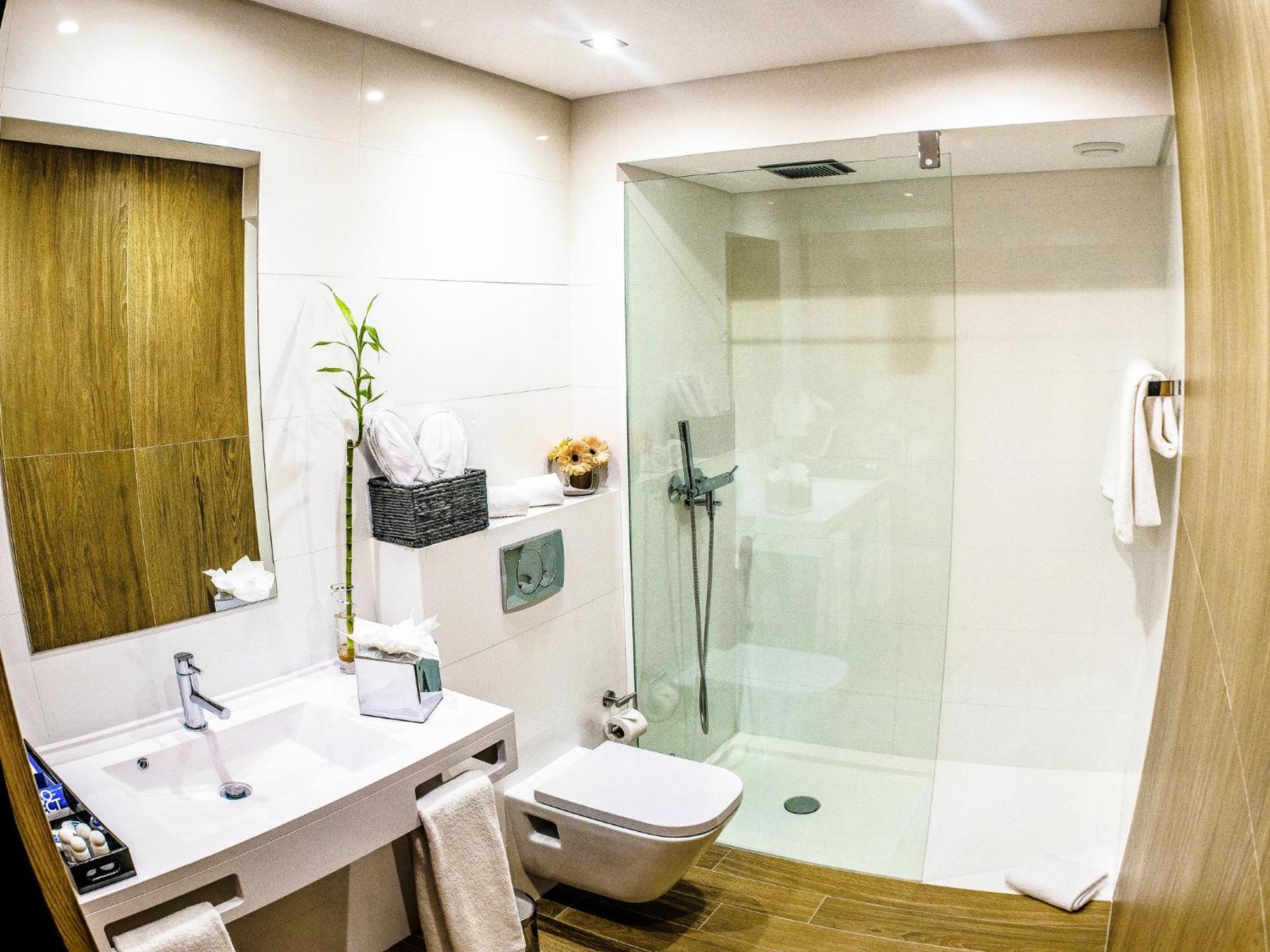 Double Room - Mobility Access/Non-Smoking,1274387074:JPEG