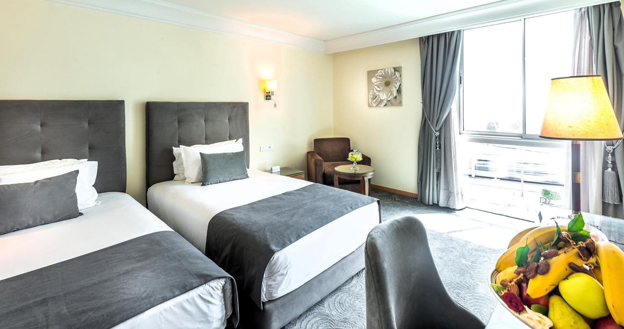 Chambre Deluxe Double ou Lits Jumeaux