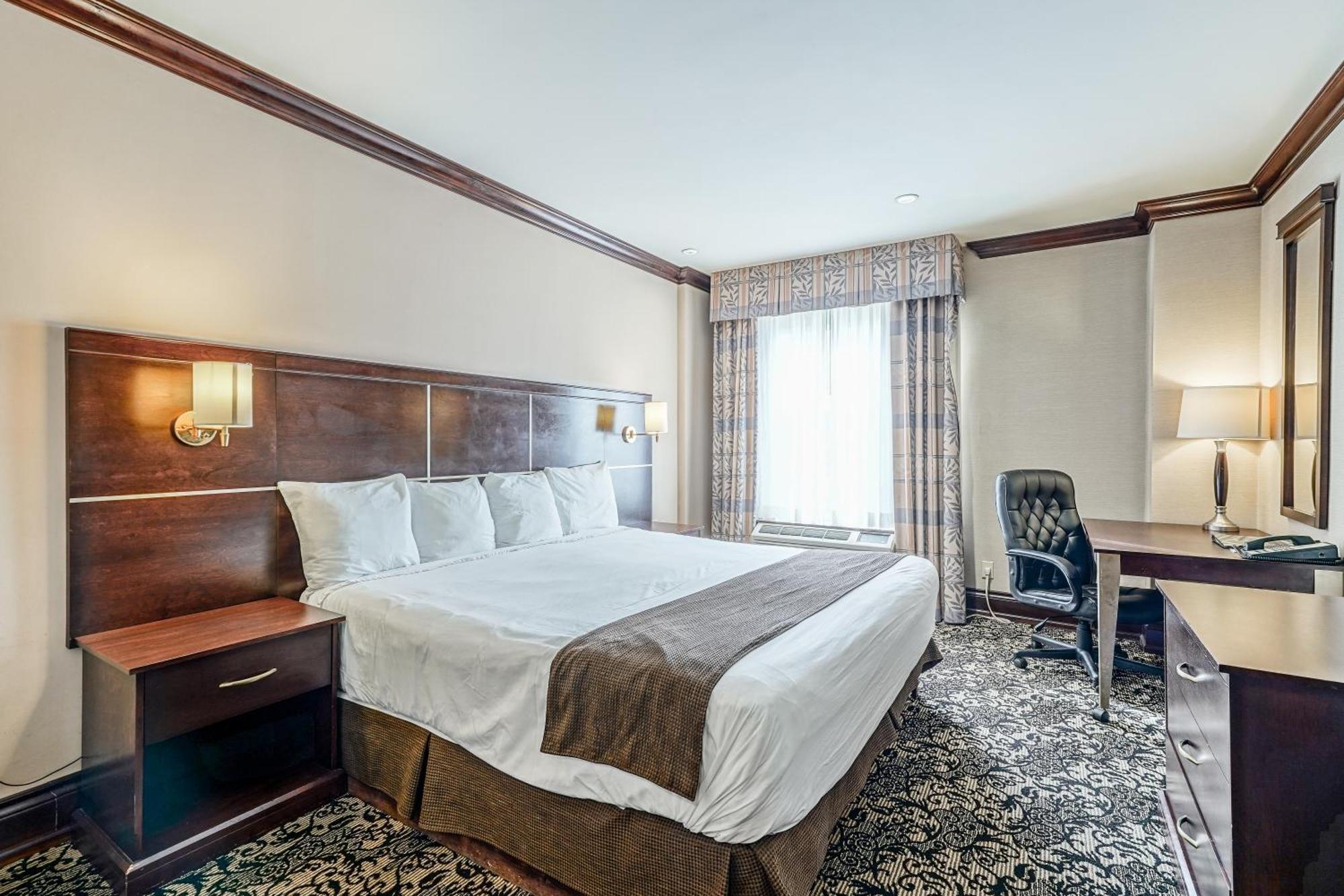 King Room