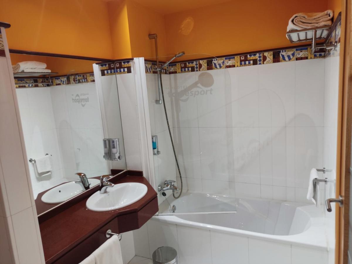 Habitación Familiar (2 adultos + 1 niño)