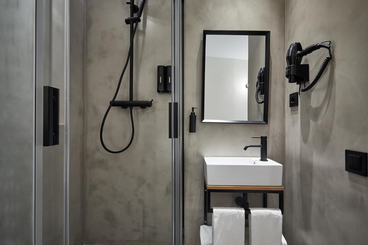 Twin Room,1247671777:JPEG