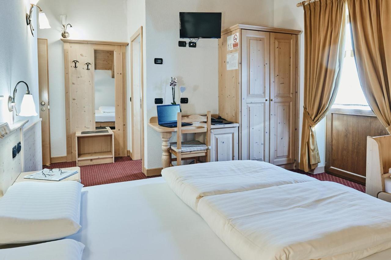 Dreibettzimmer