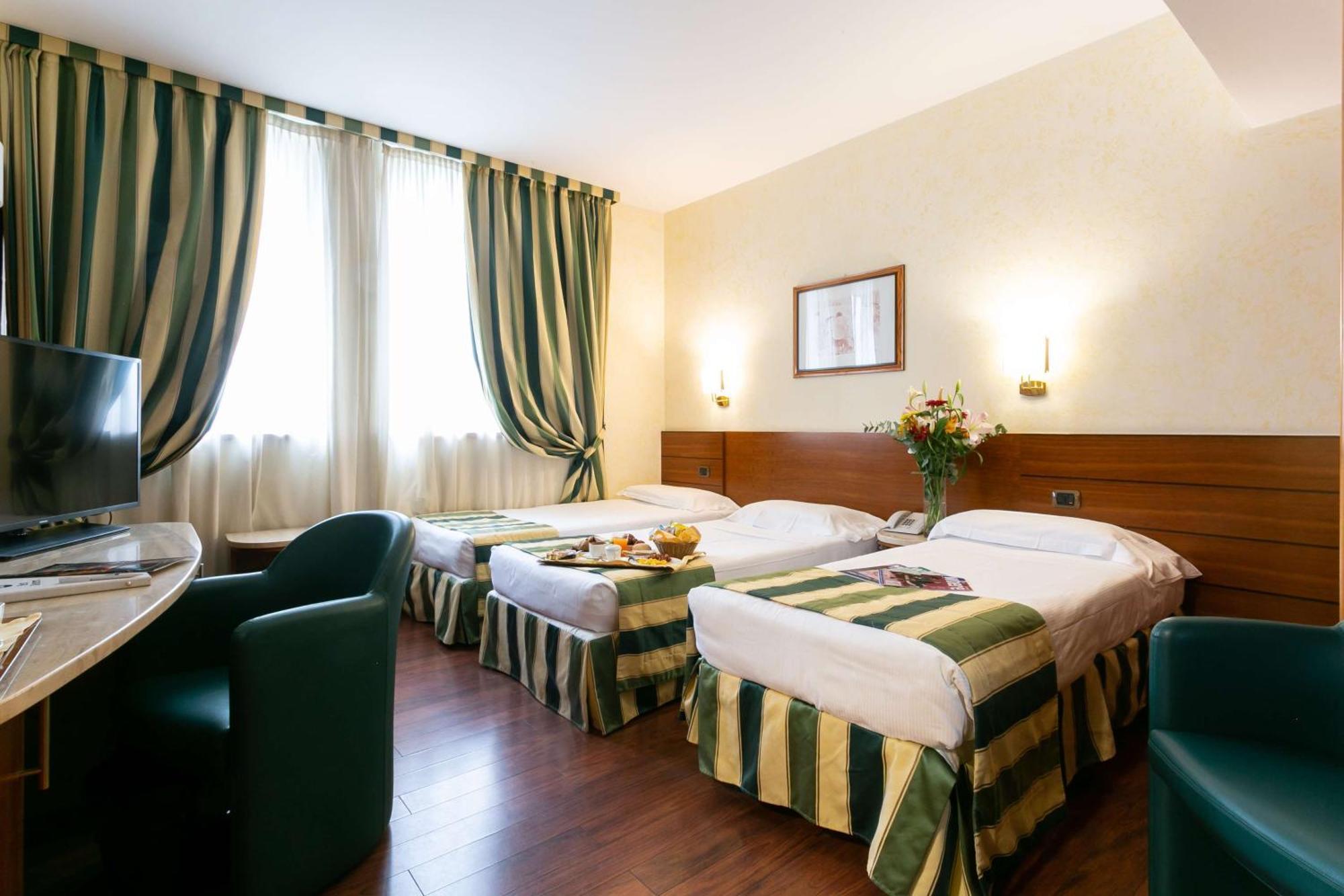 Triple Room,1028975479:JPEG