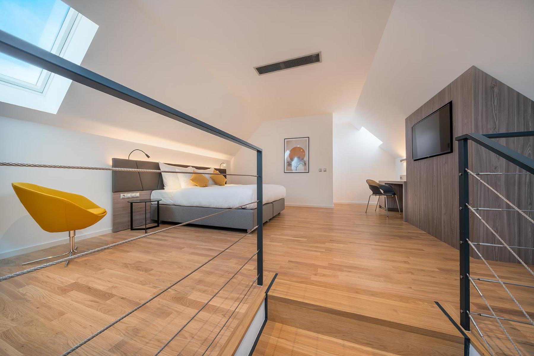 Duplex Suite