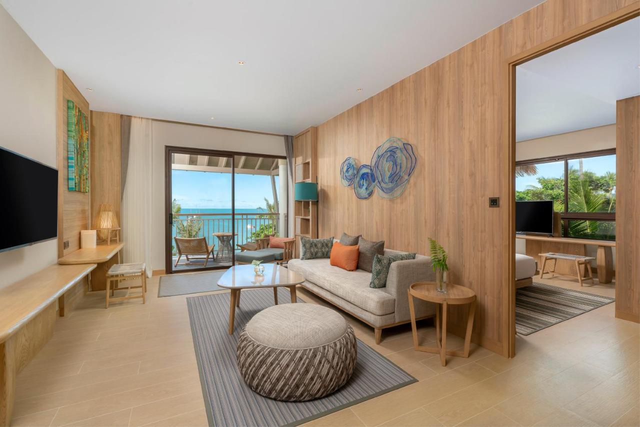 One-Bedroom King Suite with Ocean View,1292404012:JPEG