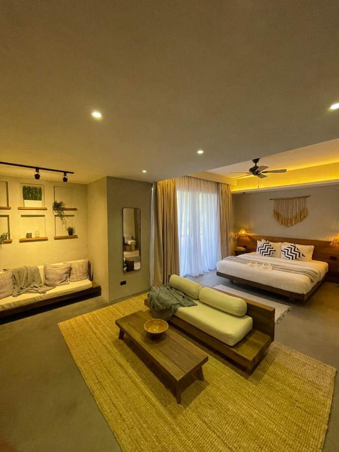 Suite Balcony