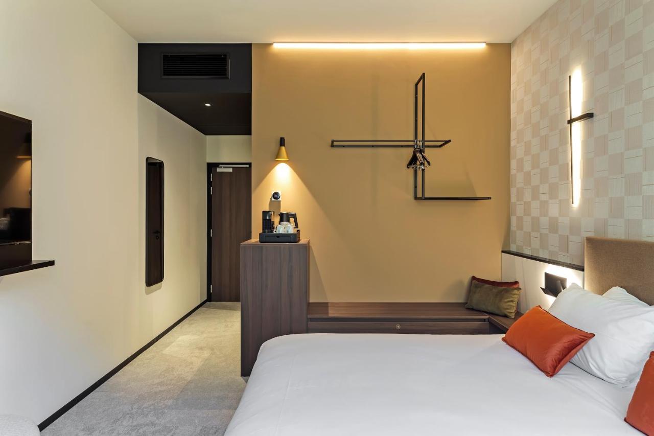 Classic Double Room with Forest View