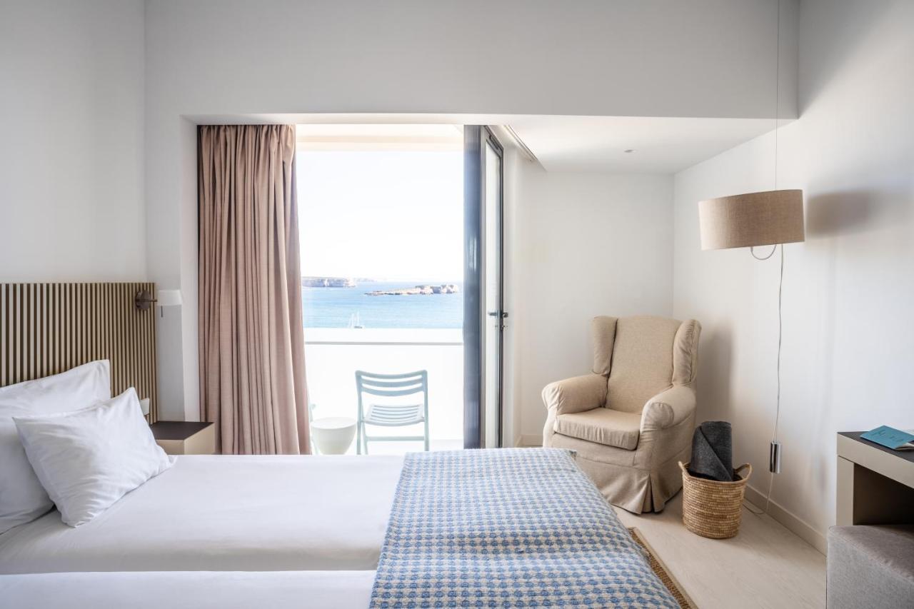 Suite with Front Sea View,1550322880:JPEG