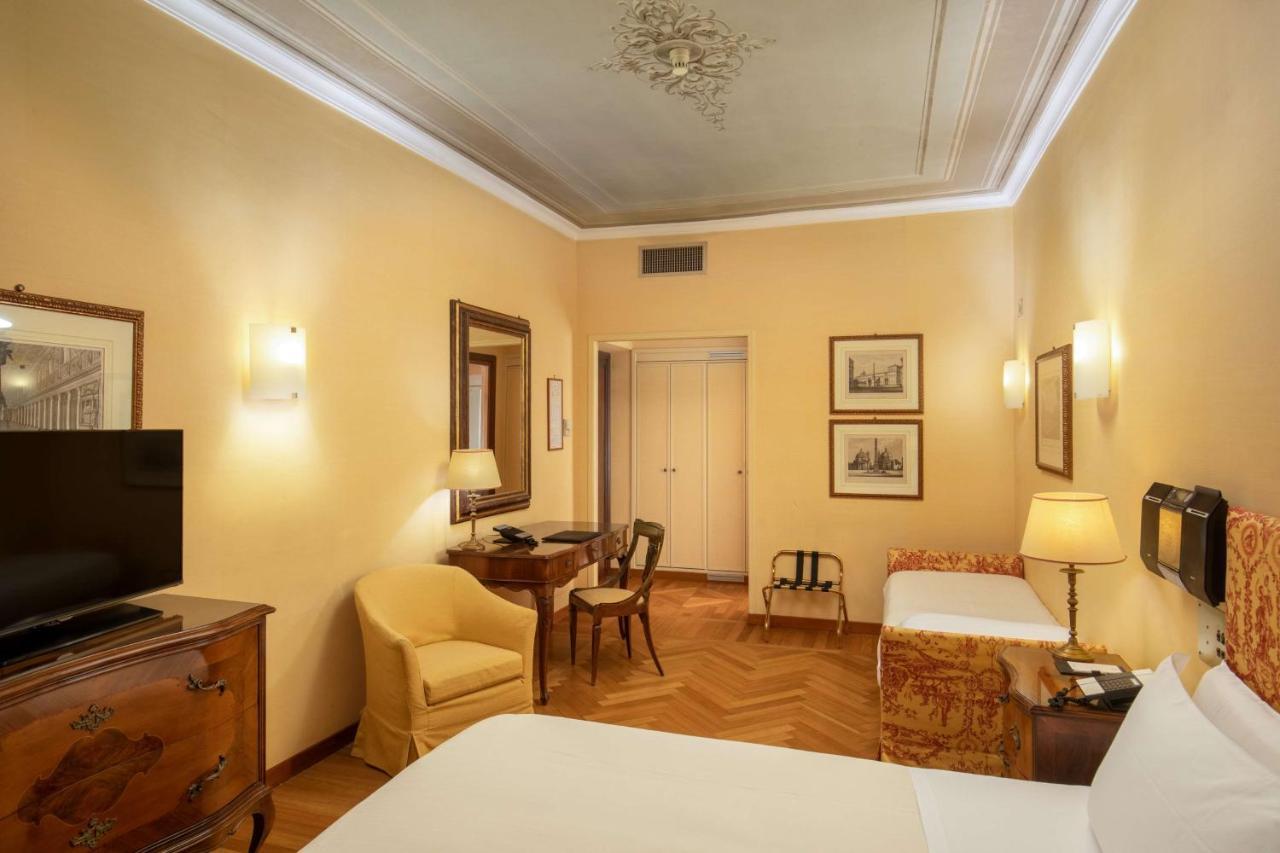 Standard Queen Room Single Bed Non-Smoking