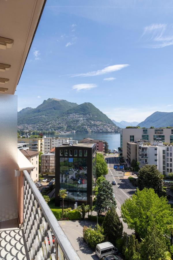 Double or Twin Room Balcony Lake View