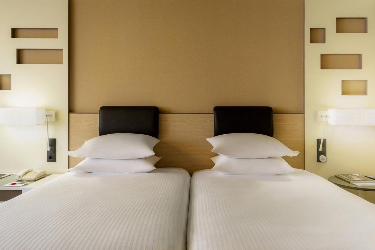 Quarto Twin Premium