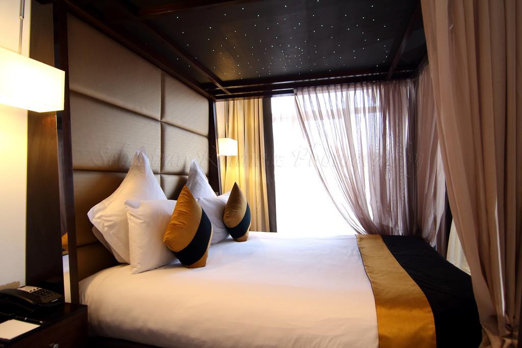 Suite avec Lit à Baldaquin