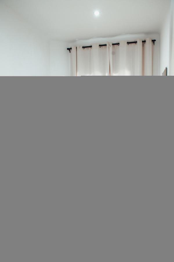 Chambre Simple avec Salle de Bains Commune