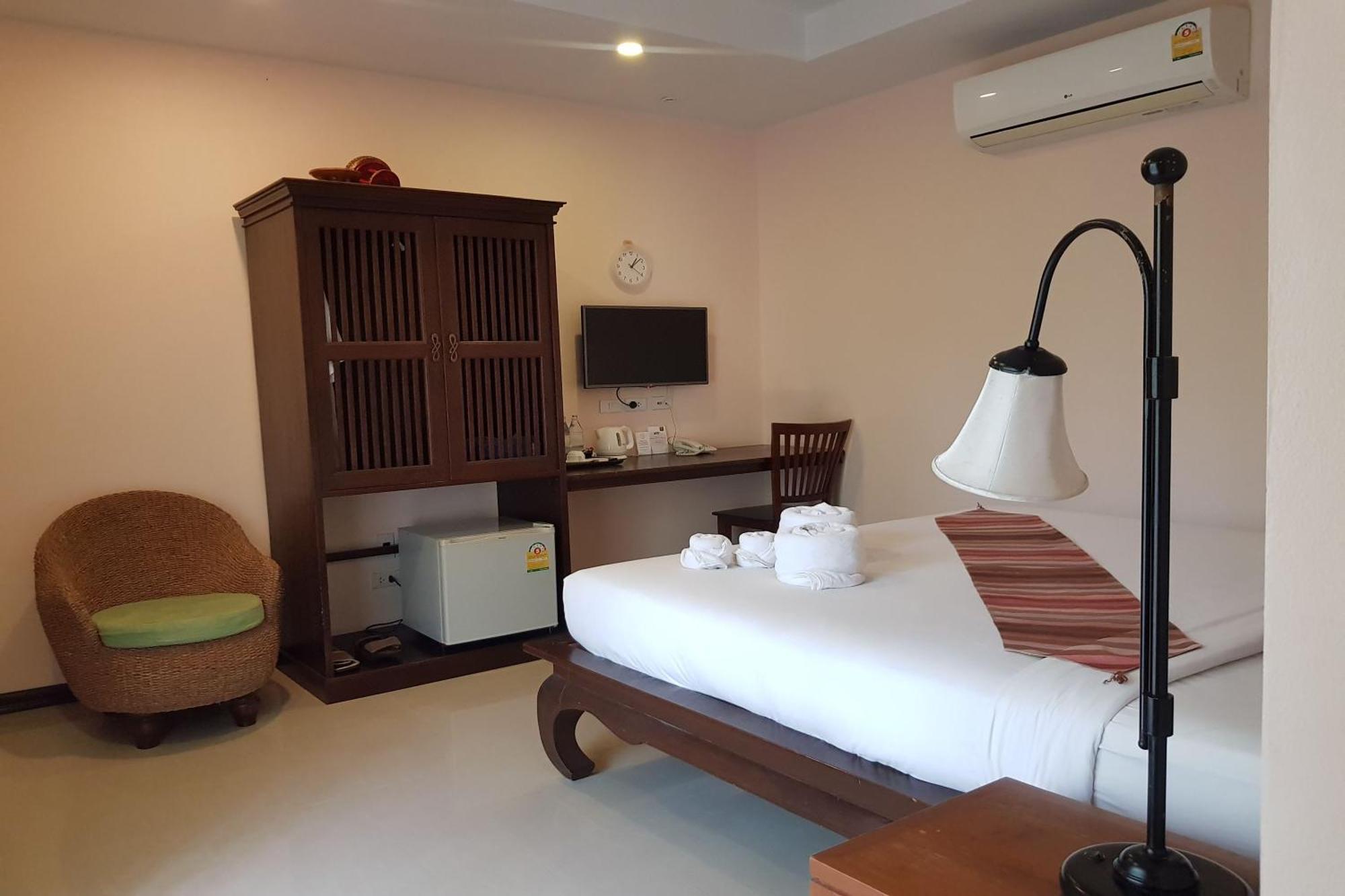 Double Room Private Bathroom
