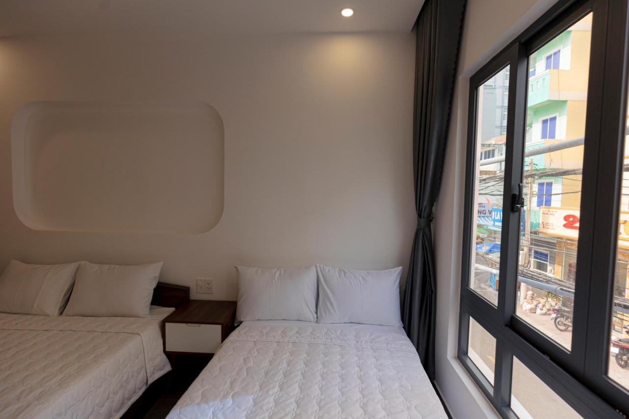 Economy Triple Room