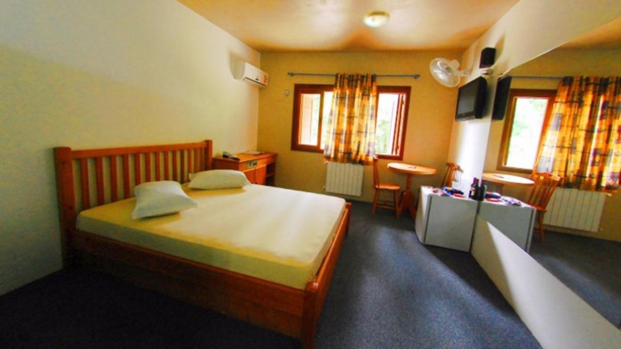 Double Room,1758367896:JPEG