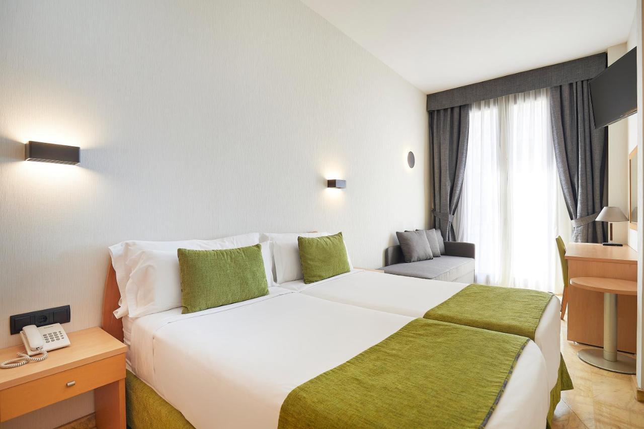 Chambre Lits Jumeaux - Vue sur Ville