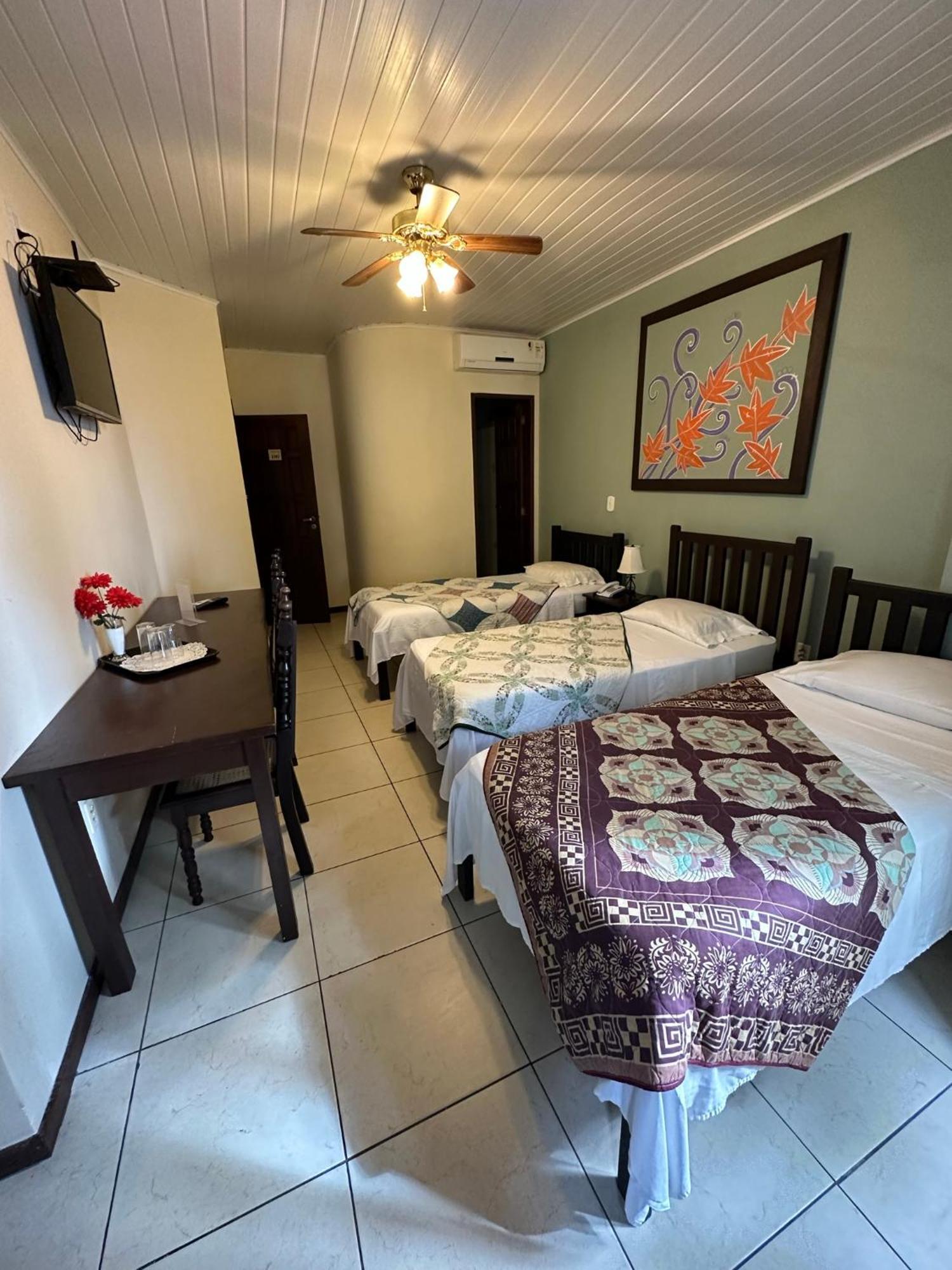 Chambre Triple Deluxe