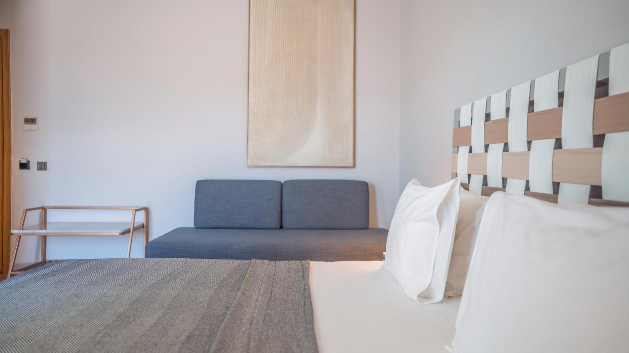 Double or Twin Room Attic No Baby or Child Accepted