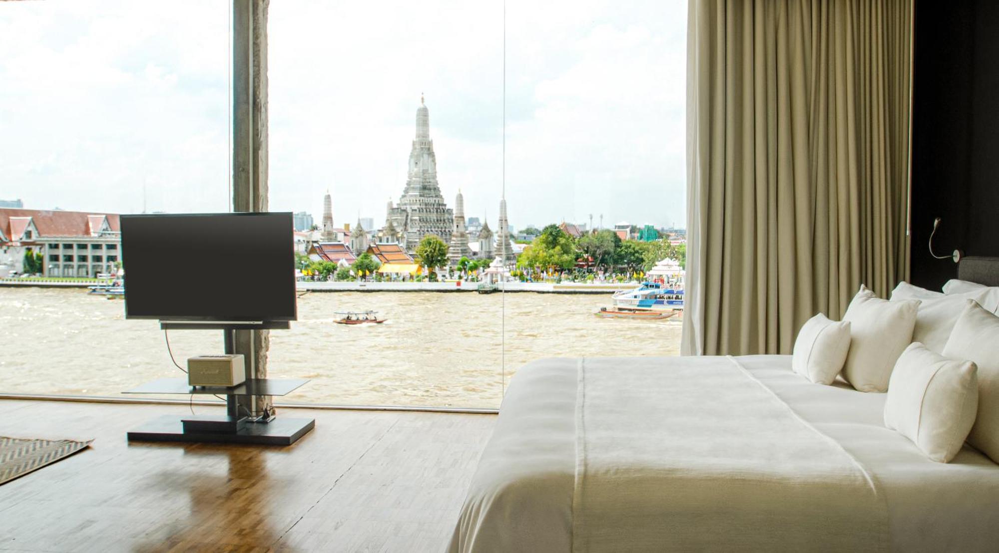 Suíte com Vista do Rio e do Templo Wat Arun
