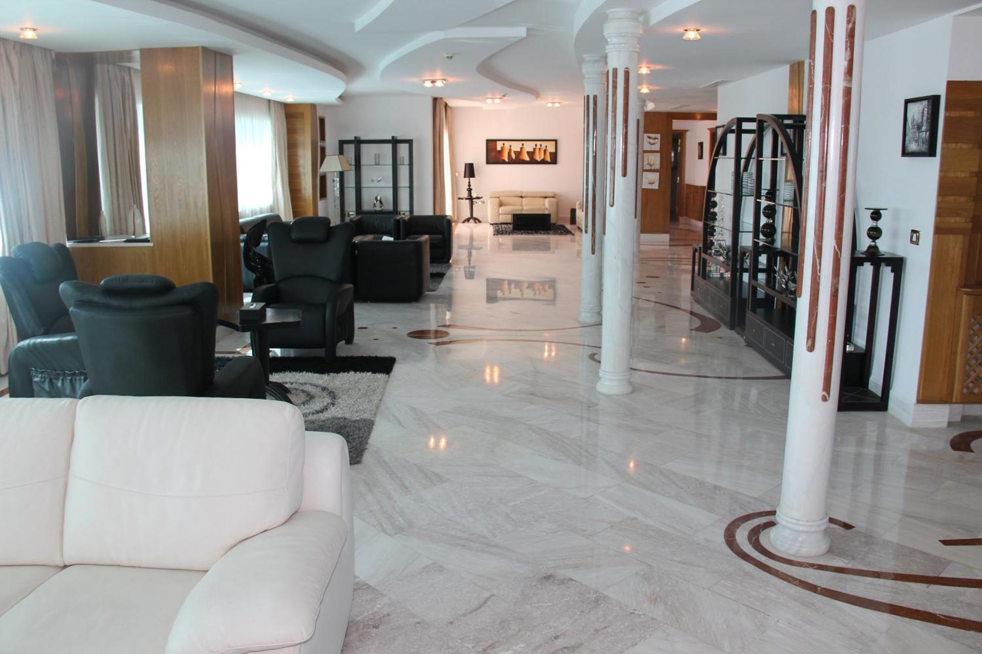 Royal Suite