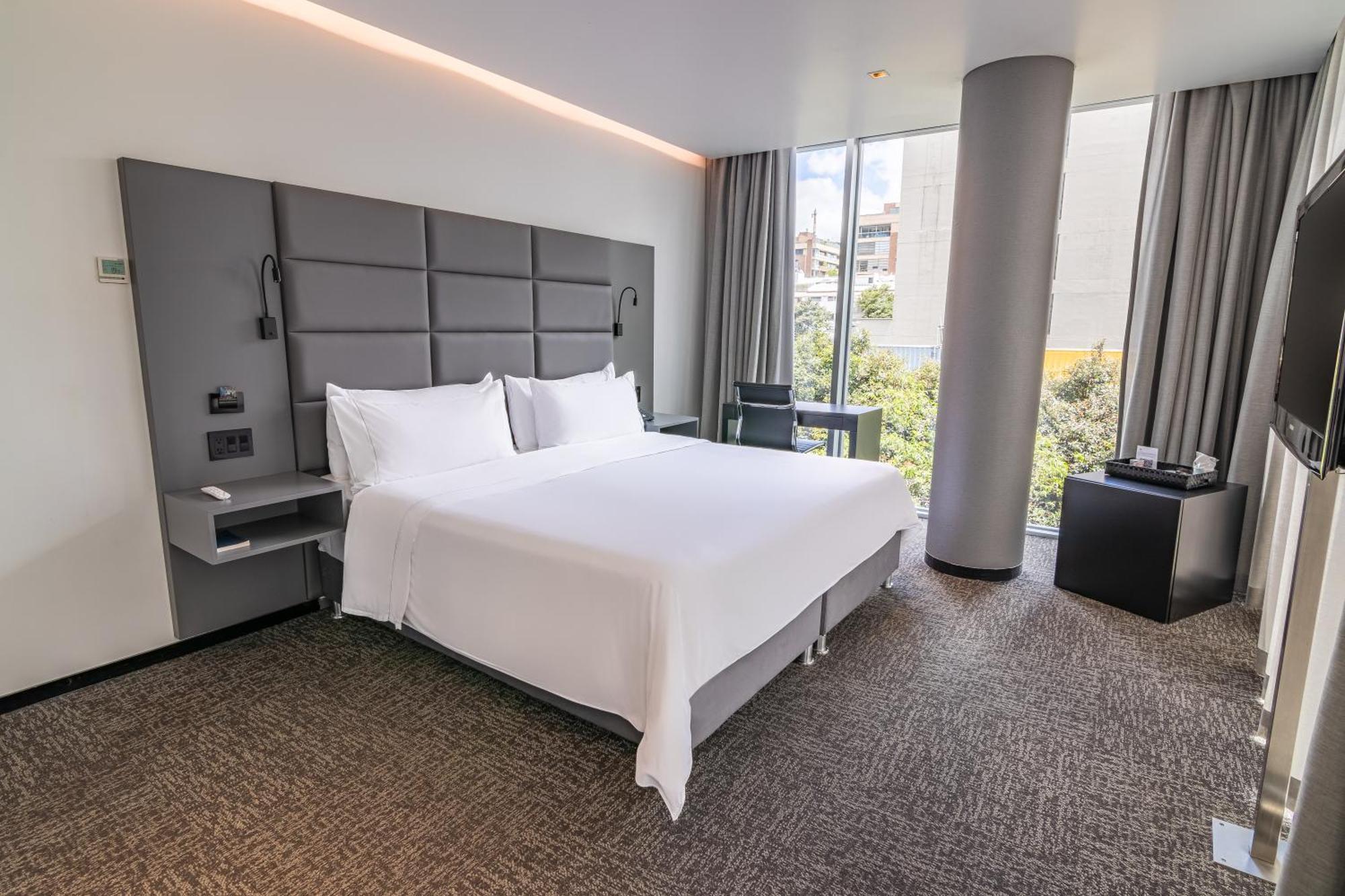 Quarto Deluxe com Cama de Casal