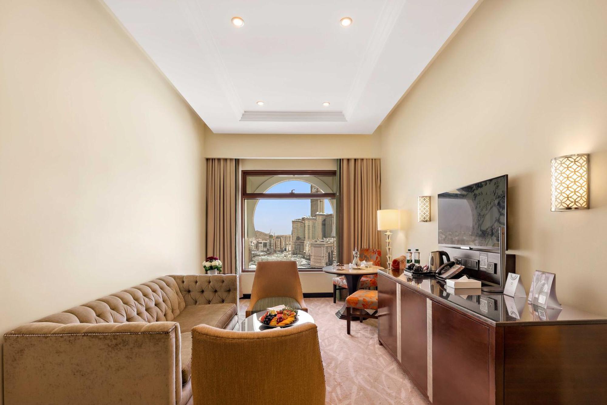 Diplomatic Suite mit Stadtblick