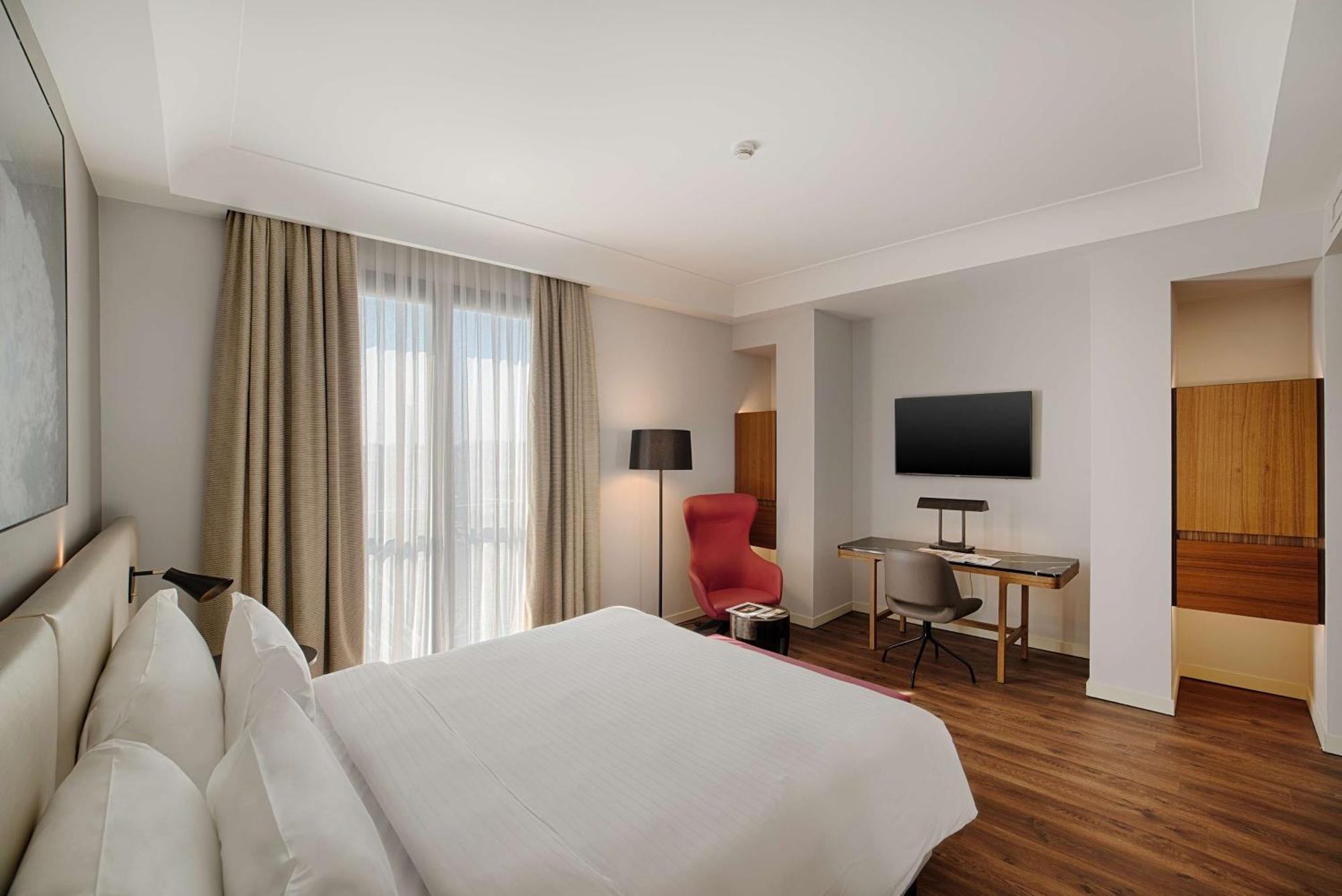 Premium Room,1545587005:JPEG