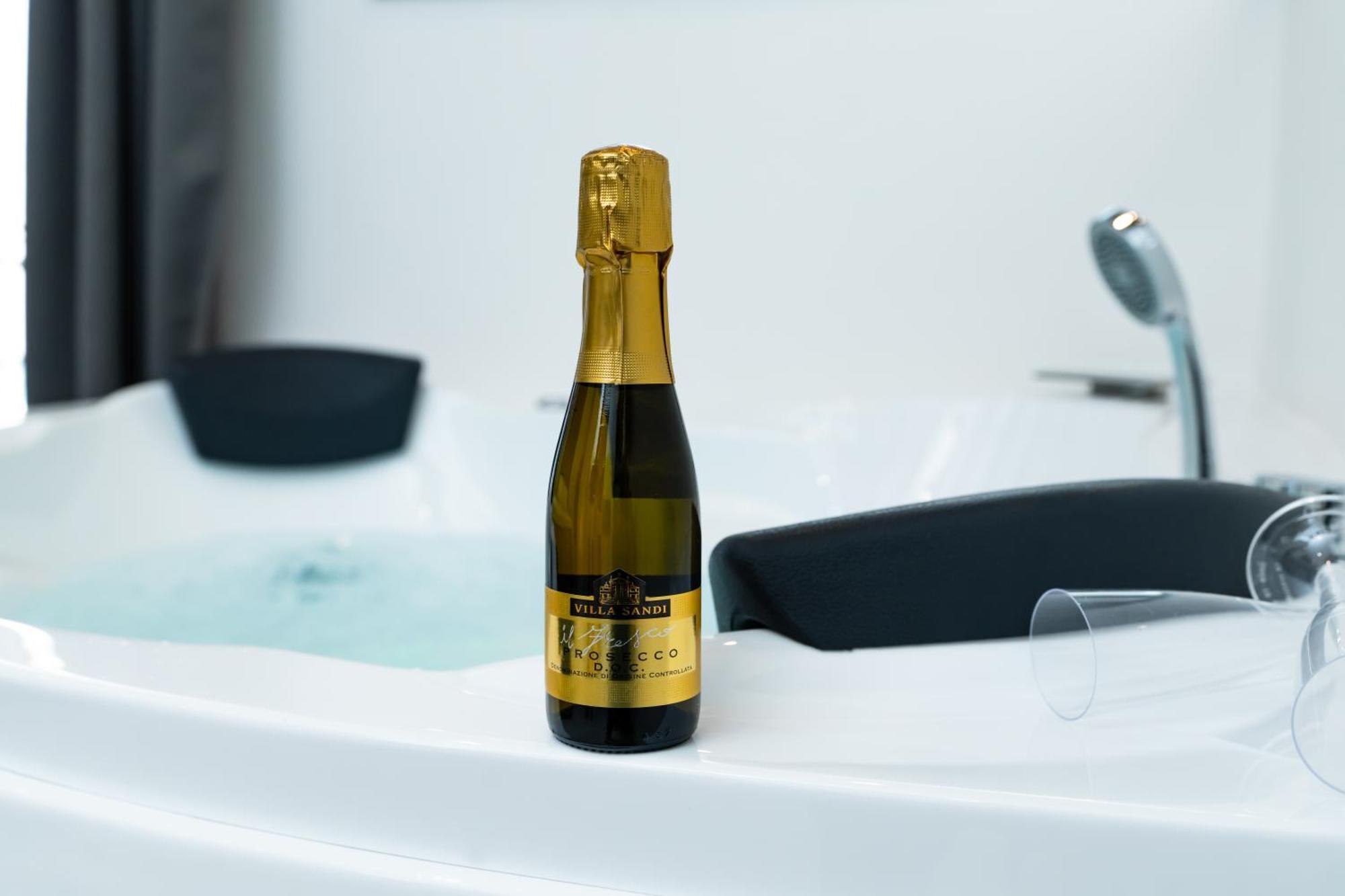 Chambre Double avec Baignoire Spa