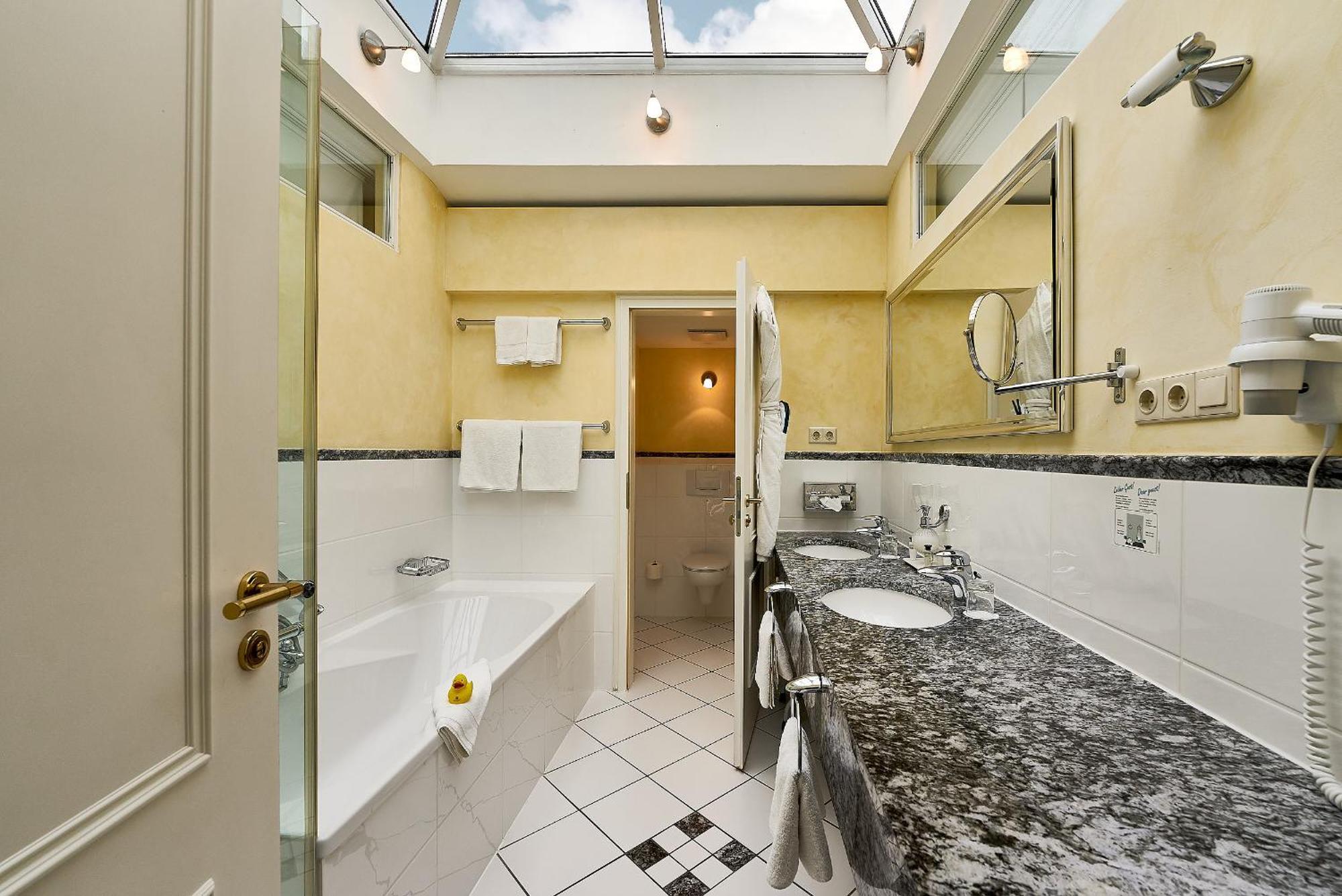 Maisonette Suite met Uitzicht op Zee