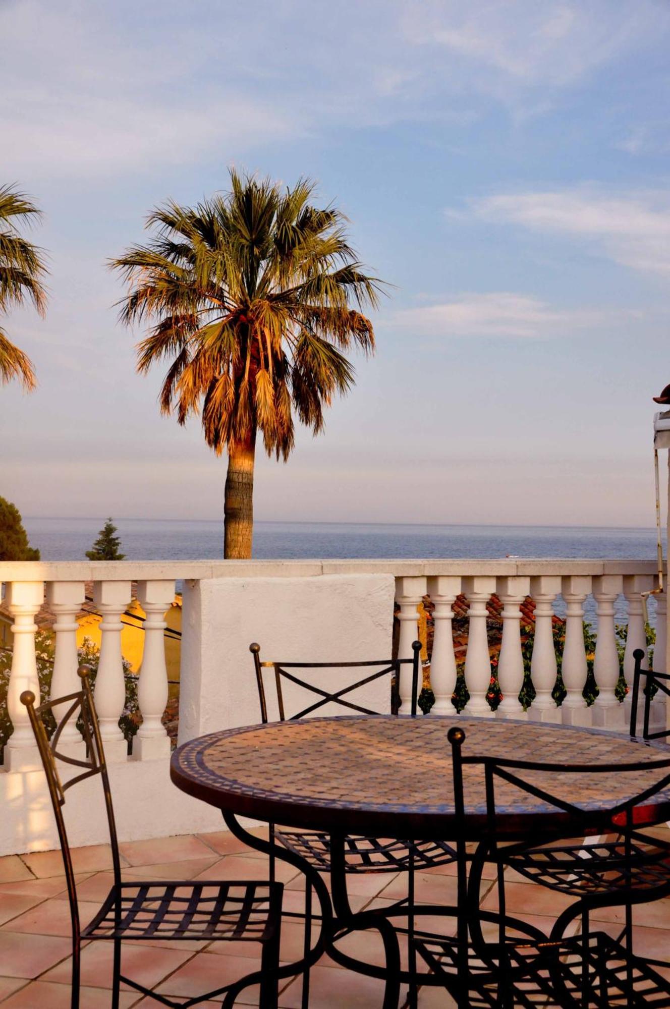 Queen Room Sea View