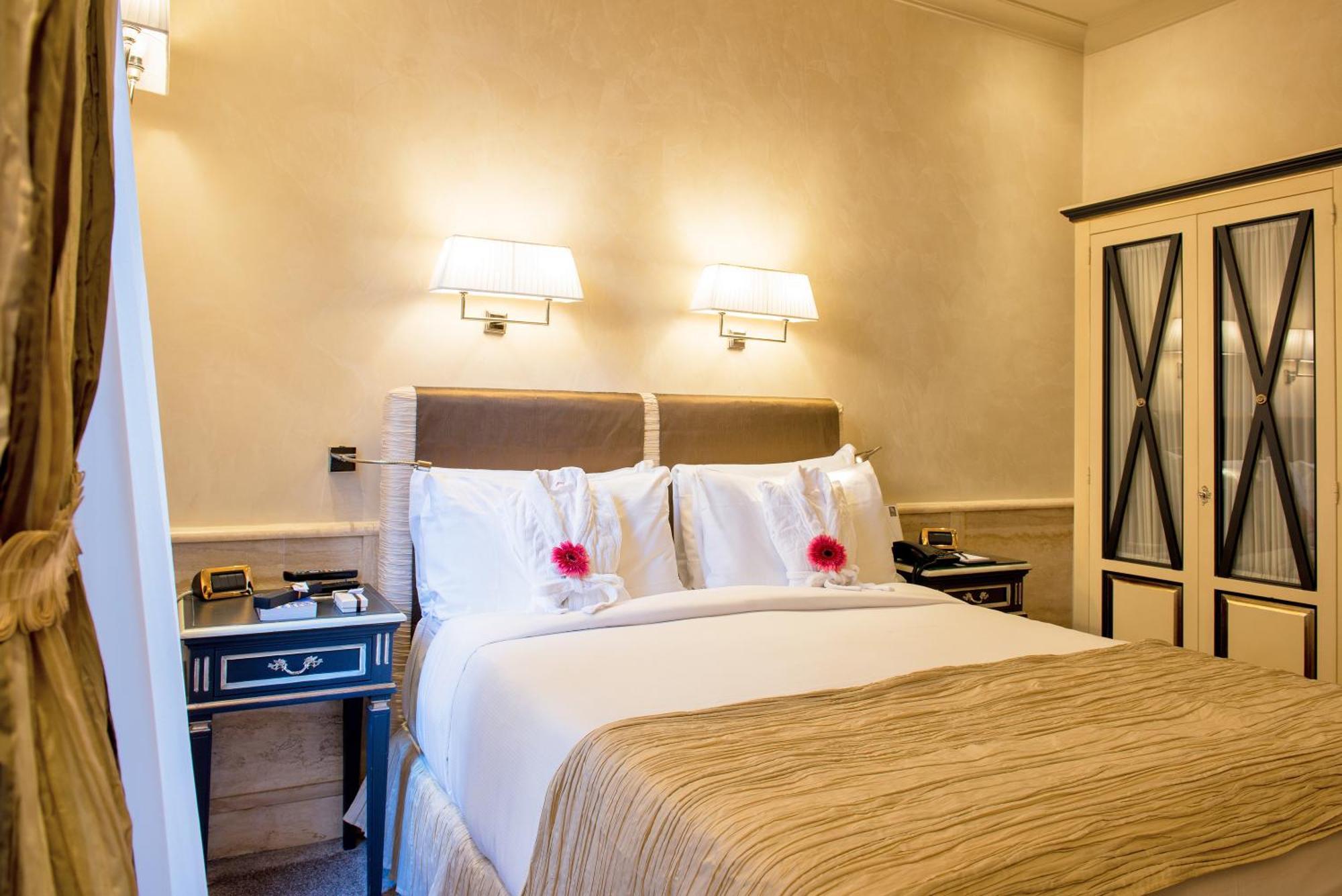 Double Room Separate Building