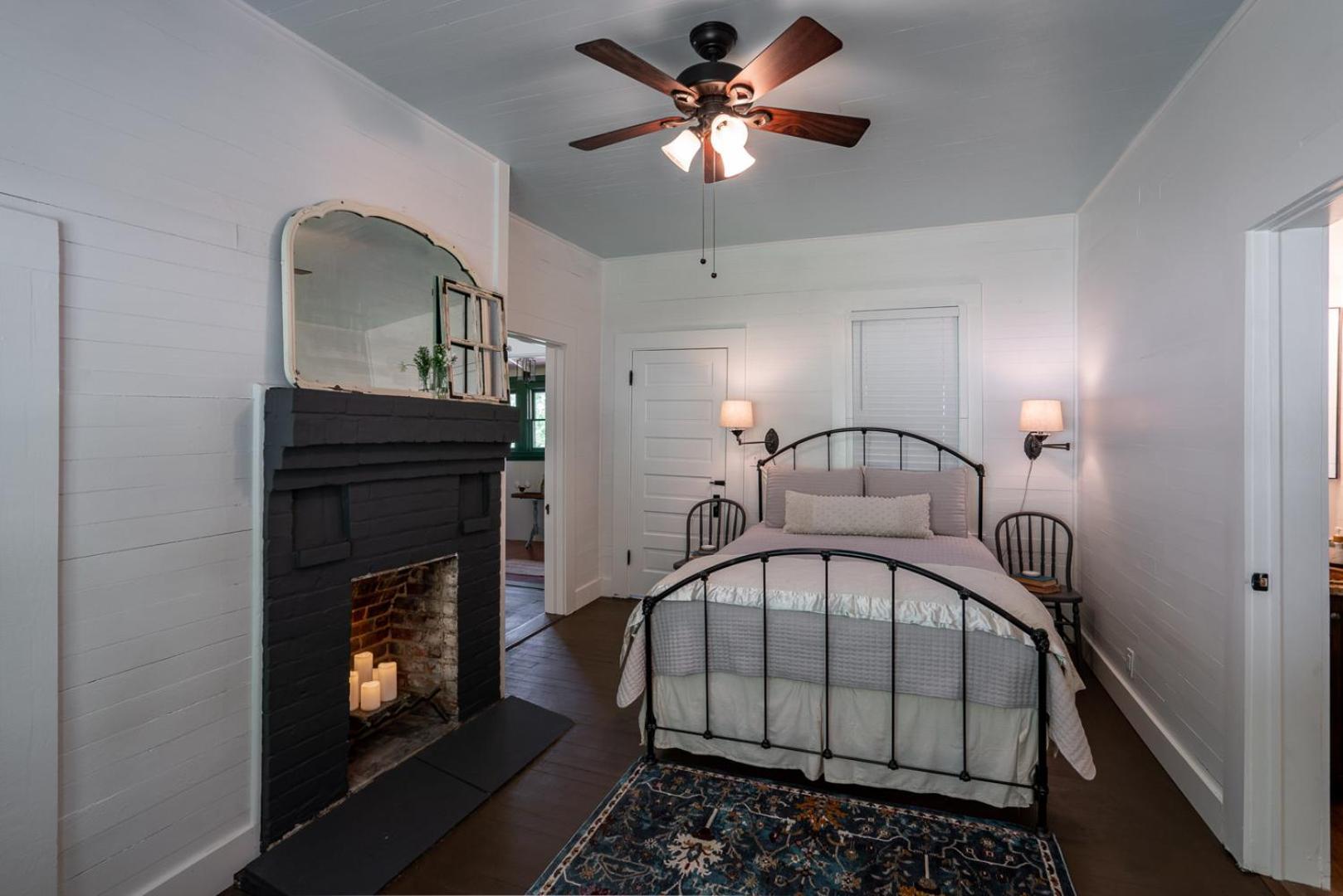 Superior Queen Room