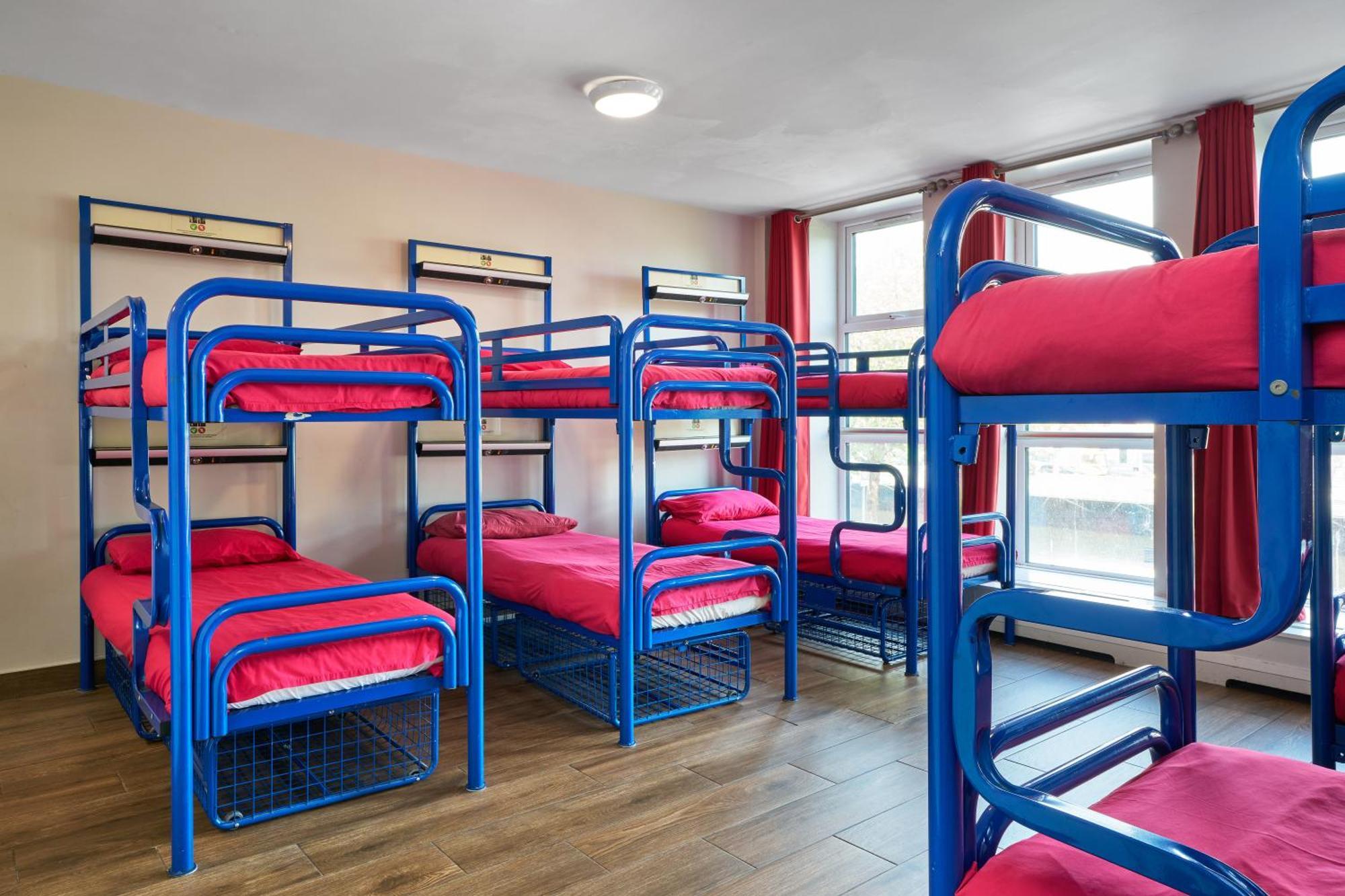 1 Bett im Schlafsaal für Frauen mit 10 Betten und eigenem Bad