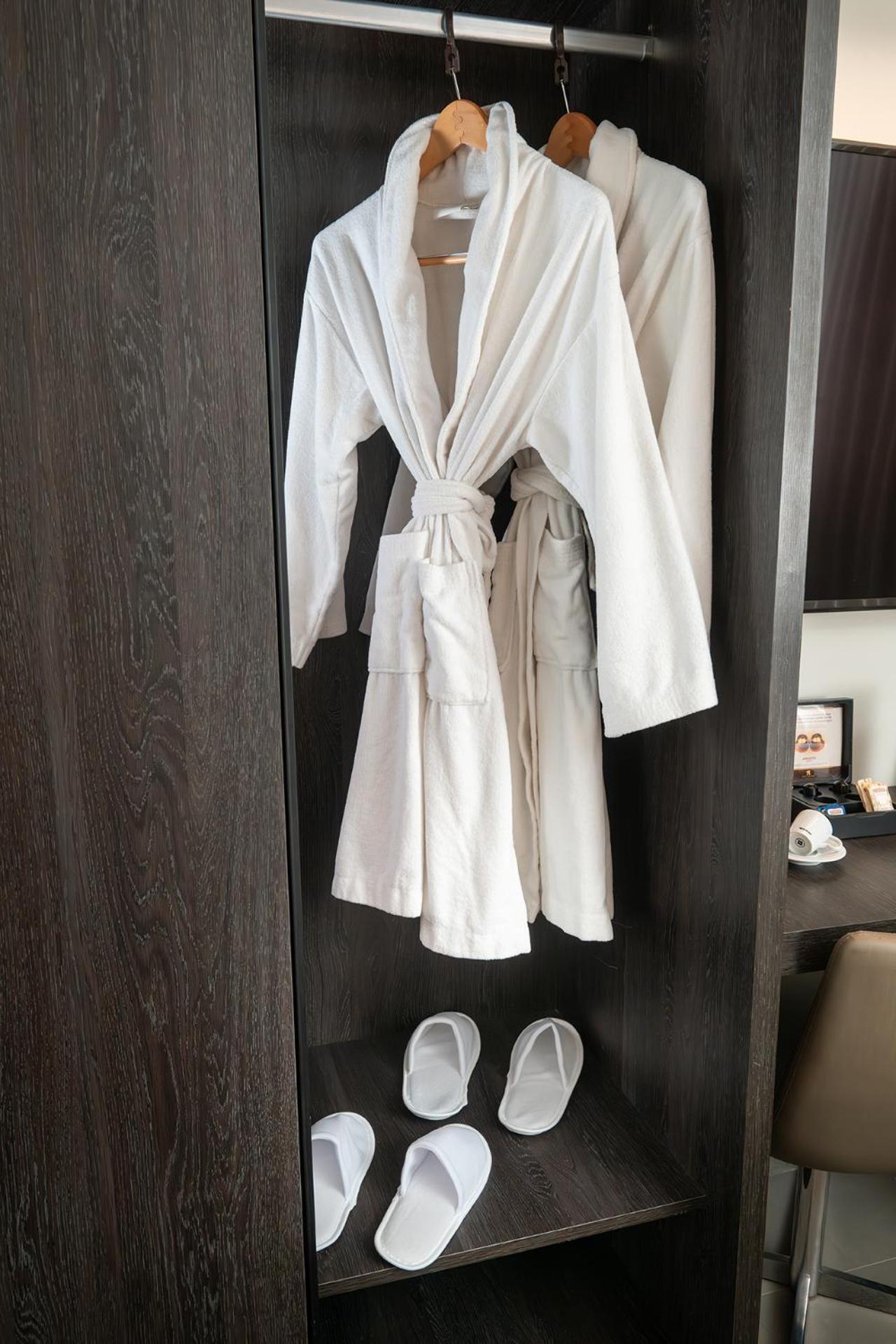 Premium Double Room,1631557585:JPEG