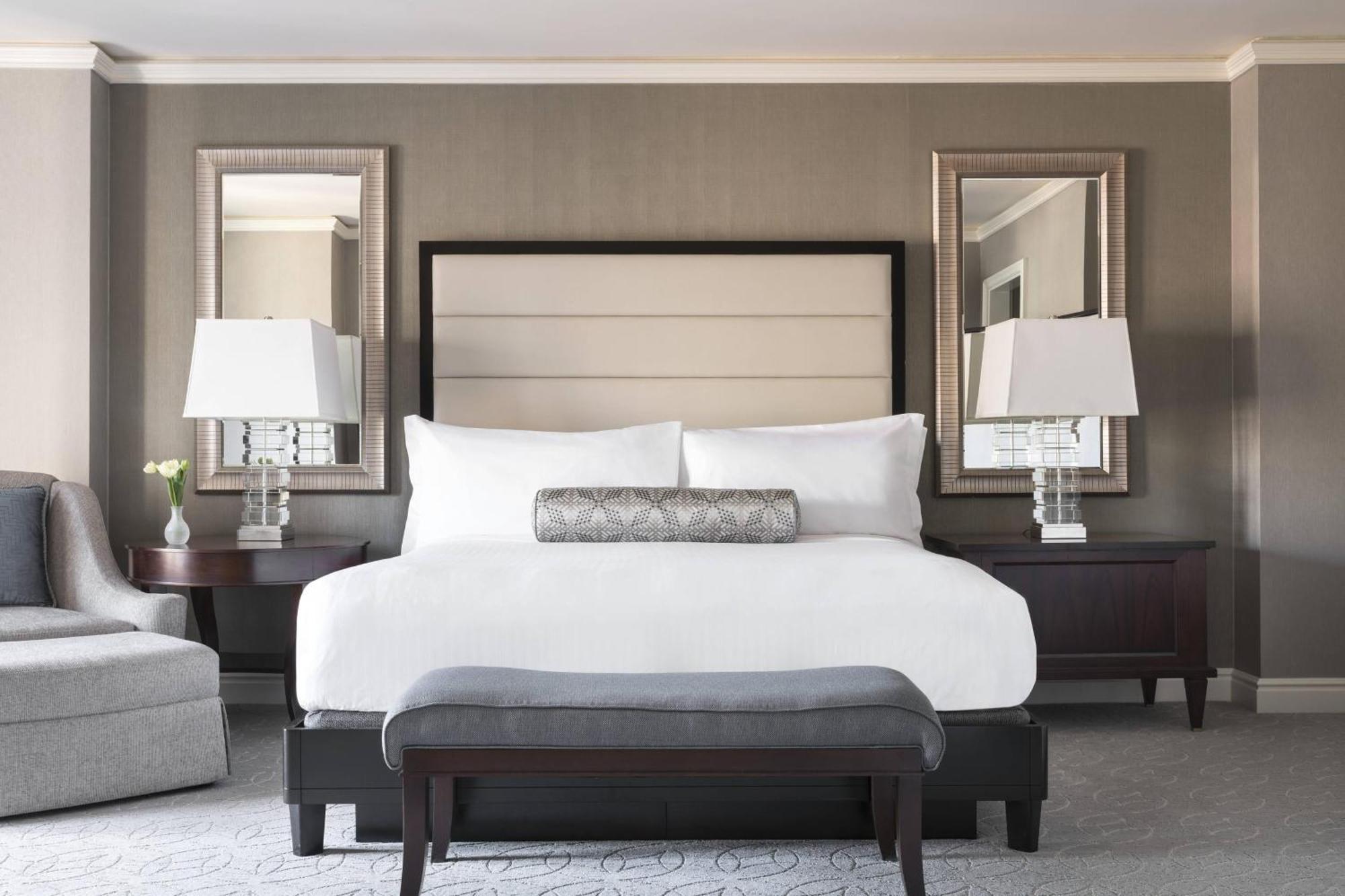 Club Executive One-Bedroom Suite