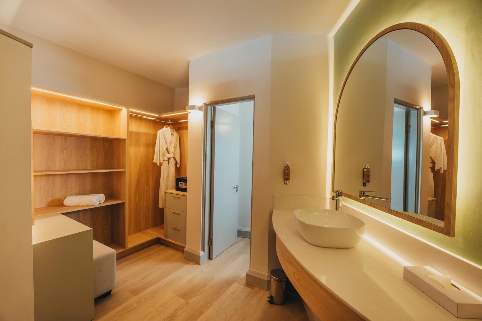 Deluxe Zimmer zur Strandseite